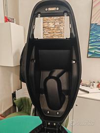 vano sotto sella Kymco Agility 125