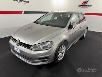 Volkswagen Golf 2.0 TDI DSG 5p. Highline BlueMotio