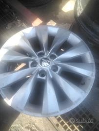 skoda vord kuga toyota Yaris 