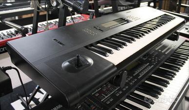 Korg M1