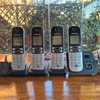 Set di 4 telefoni cordless Panasonic