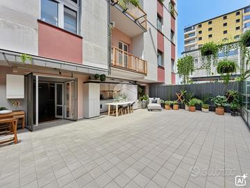 3 LOCALI A SAVONA