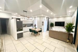 Quadrilocale con Box e Posto auto in zona centrale