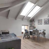 Padergnone - Moderna Mansarda Quadrilocale