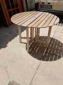 Tavolo in legno