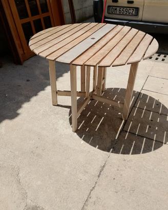Tavolo in legno