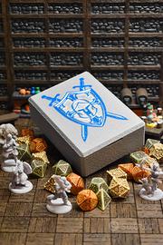 Adventurer Box – Porta Dadi e Miniature