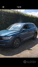 Volkswagen Tiguan tiguan vw