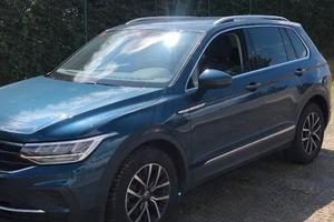 Volkswagen Tiguan tiguan vw