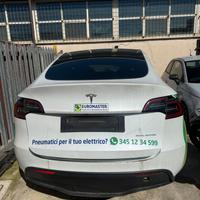 RICAMBI TESLA MODEL Y 2023