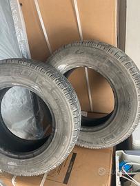 Paio di gomme x furgone