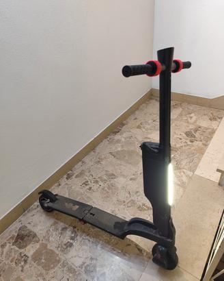 monopattino elettrico  hx x6
