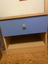 mobiletto in legno