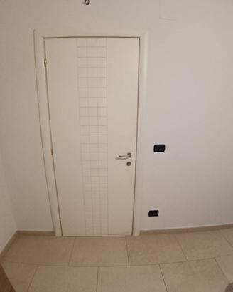 PORTE LACCATE E ED INCISE