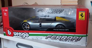 Ferrari scala 1/18 Burago 2 berline e 2 formula 1