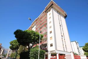 Appartamento 140m semi ristrutturato
