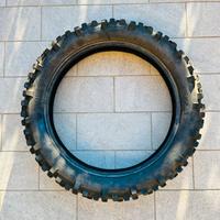 Gomme enduro usate 140/80 r18