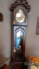 orologio a pendolo con colonna 
