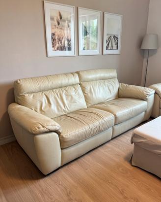 DIVANO 3 posti 233cm in pelle bianco panna (usato)