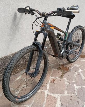 Permuto E-bike Cannondale Carbon telaio nuovo
