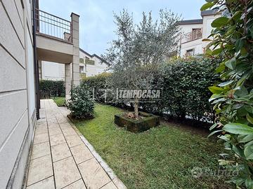 TRILOCALE CON GIARDINO E BOX DOPPIO