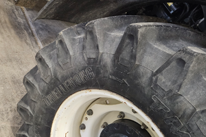 Gomme 480 65 r24 pneumatici agricoli