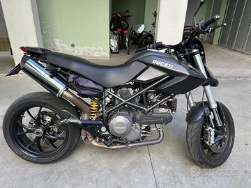 Ducati Hypermotard 796