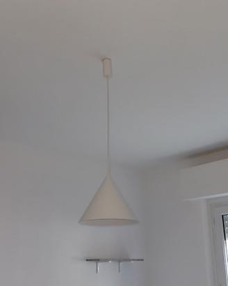 Lampada a sospensione bianca