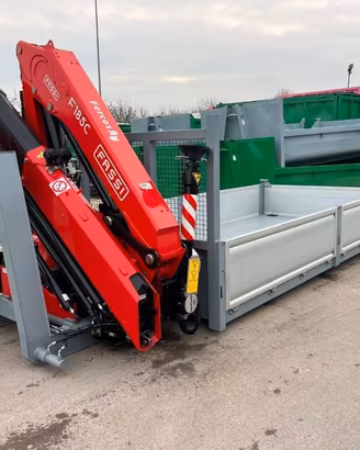 CONTAINER NUOVO SCARRABILE A PIANALE CON SPONDE