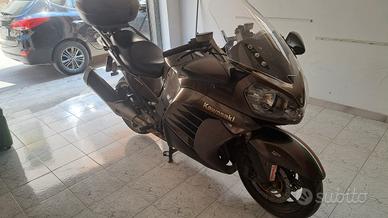 Kawasaki gtr 1400 anno 2010