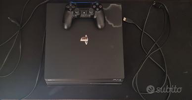 PlayStation 4 Pro 1TB  + controller DualShock 4