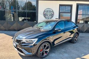 Renault Arkana Hybrid E-Tech 145 CV R.S. Line
