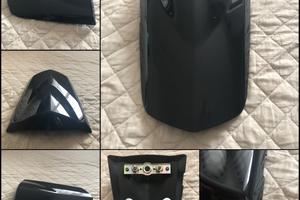 CODA CARENATURA SELLA SEDILE POSTERIORE SUZUKI