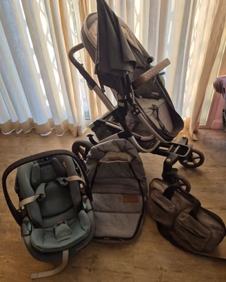 Passeggino Joolz Geo2 con Ovetto Pebble Pro