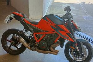 KTM Superduke r 1290 3.0 2021 13.000 km