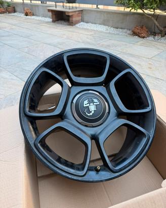 Cerchi Abarth 500/595/695