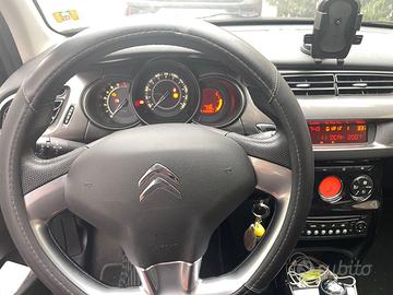 CITROËN C3 1.4 VTi 95CV 2011 EXCLUSIVE - TAGLIANDA