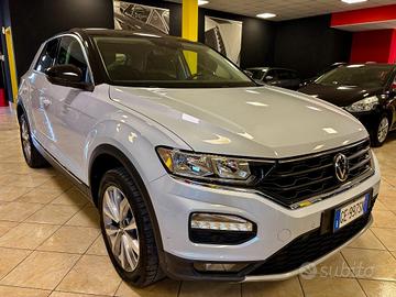 VOLKSWAGEN T-Roc 1.5 TSI ACT DSG UNICO PROP. - S