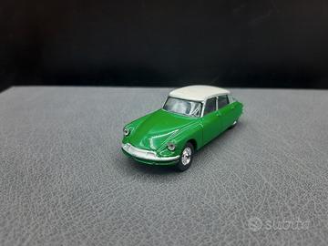 1:64 citroen ds norev