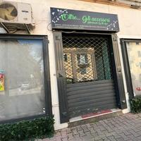 Locale commerciale zona villa