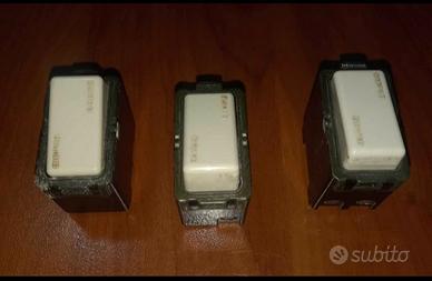 BTICINO, MAGIC, INTERRUTTORE DEVIATORE INVERTITORE