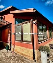Villa con Piscina a 2 km da Fontane Bianche