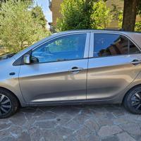 Kia Picanto glam ECOGPL 5 porte 1.0 12V