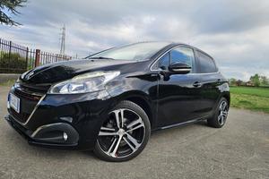 Peugeot 208 gt line cambio automatico