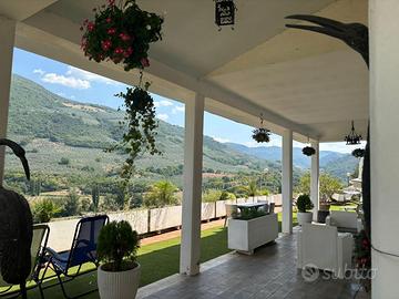 Villa panoramica Umbria con. Jacuzzi e Camino