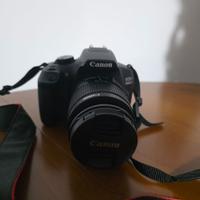 Canon EOS 1300D + 18-55mm IS II