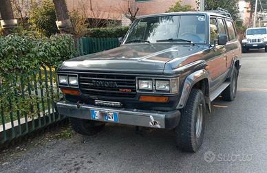 Toyota Land cruiser HJ61