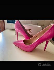 Tacchi fucsia decoletté