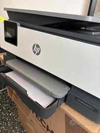 HP OfficeJet 8012e Stampante Multifunzione
