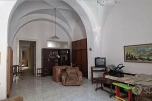 Casa singola con cortile a Riposto
